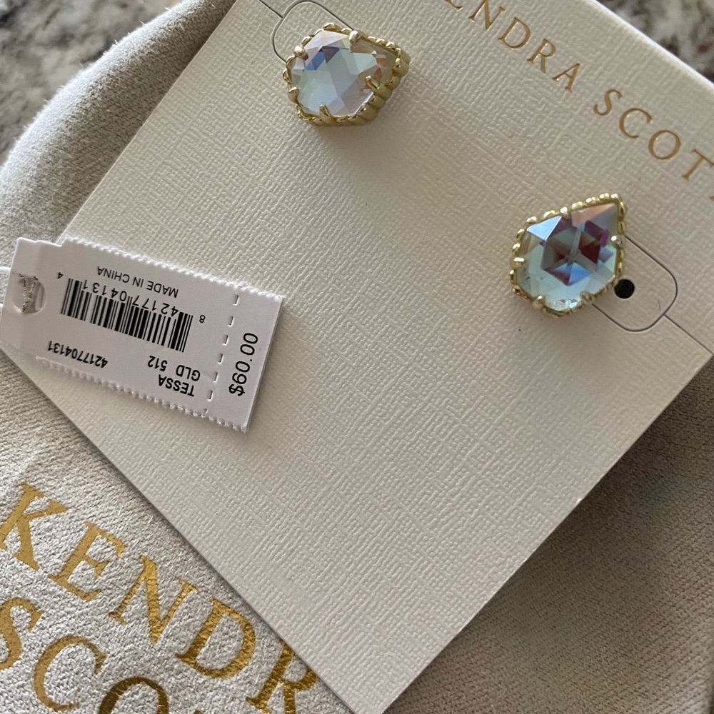Kendra Scott earrings